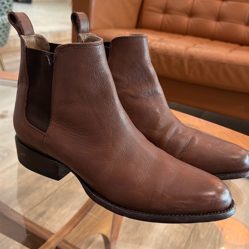 Men’s Tecovas Chelsea Brown boots size 11